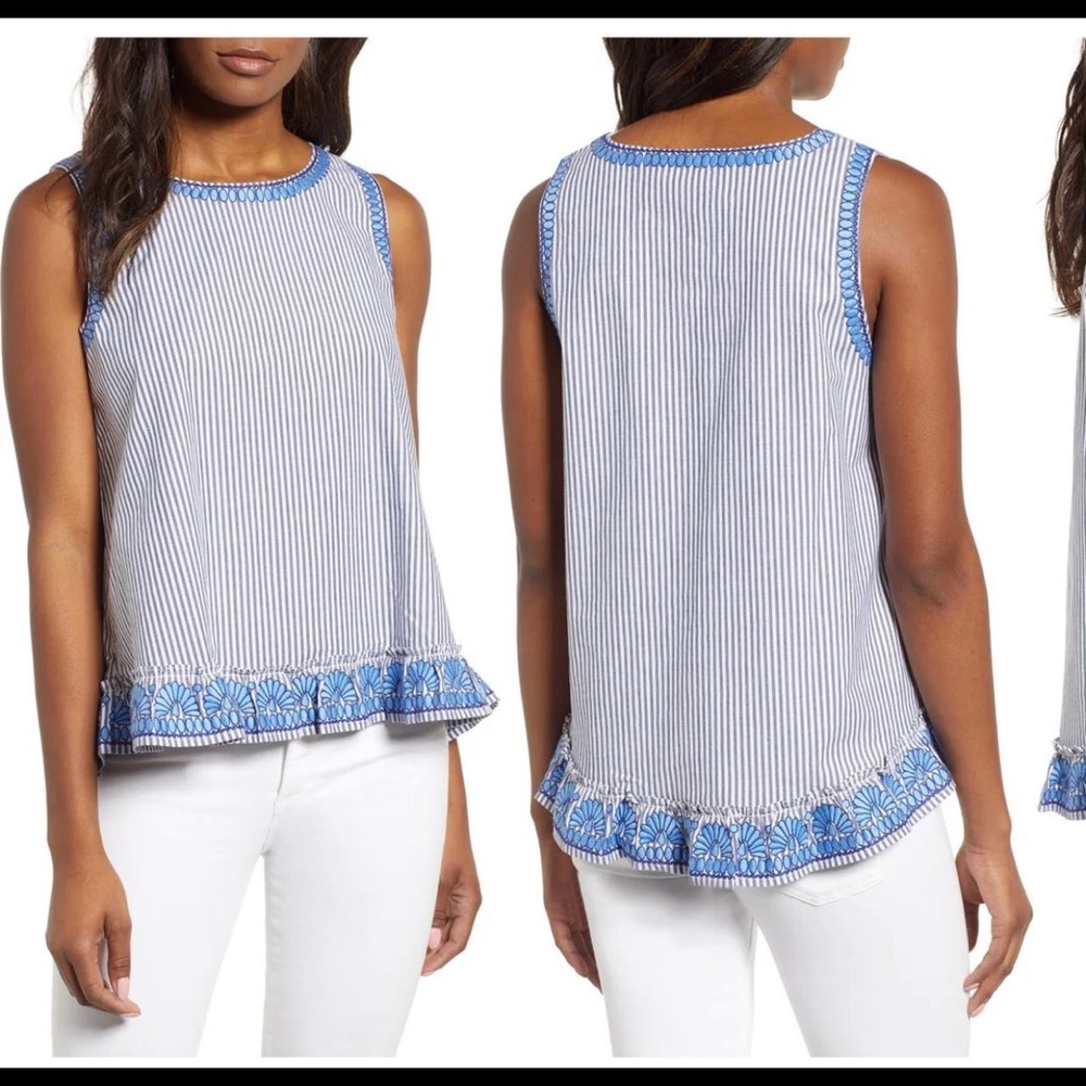 Vineyard Vines searsucker top